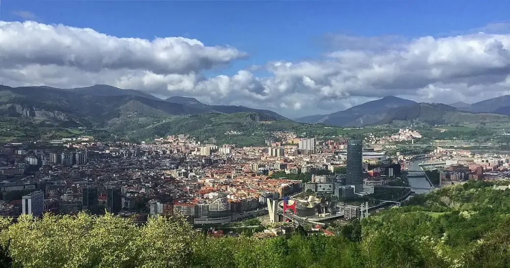 Bilbao: vista de la ciudad y principales lugares que ver
