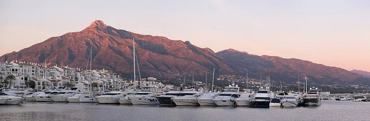 Marbella: vista de la ciudad y principales lugares que ver