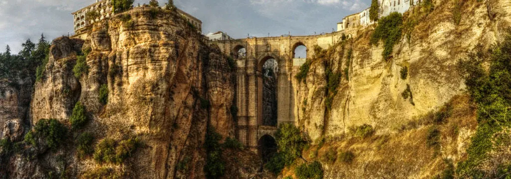 Ronda: stadszicht en belangrijkste bezienswaardigheden