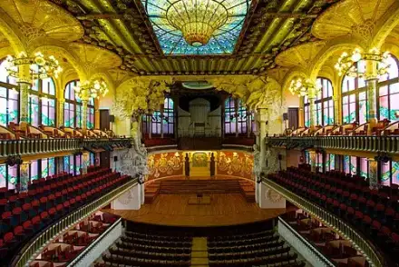 Palau de la Música Catalana — Jiuguang Wang (CC BY-SA 3.0 es) Palau de la Música Catalana