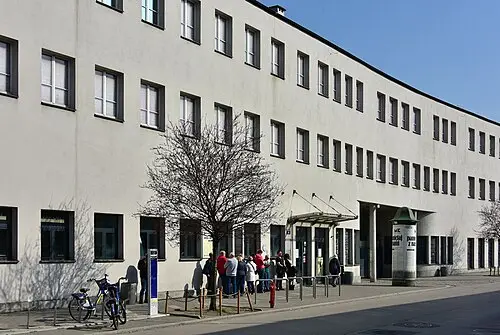 Fabbrica di Schindler — Adrian Grycuk (CC BY-SA 3.0 pl) Fabbrica di Schindler