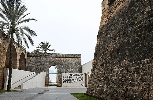 Museum Es Baluard — EsBaluard (CC BY-SA 4.0) Museum Es Baluard