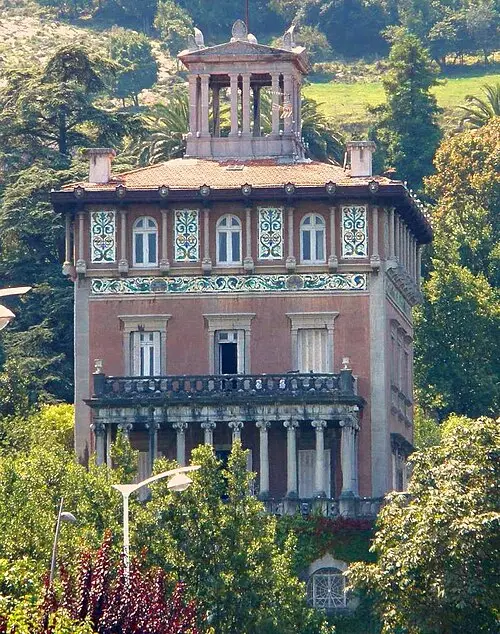 Palazzo di Ocharán e i suoi giardini