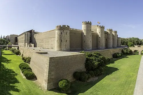Aljafería-paleis — Fernando (CC BY-SA 4.0) Aljafería-paleis
