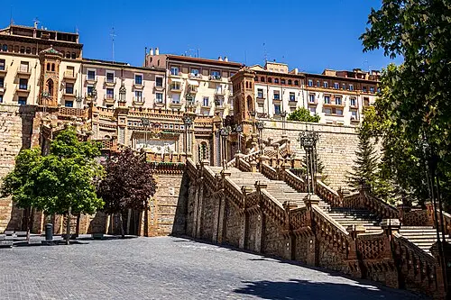 Scalinata di Teruel — Creando (CC BY 4.0) Scalinata di Teruel