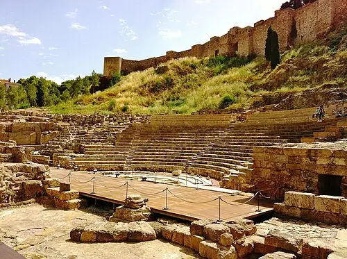 Römisches Theater — andynash (CC BY-SA 2.0) Römisches Theater