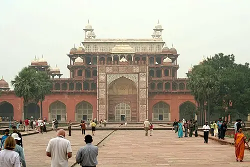 Tumba de Akbar en Sikandra