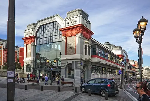 Mercado de la Ribera — PA (CC BY-SA 4.0) Mercado de la Ribera