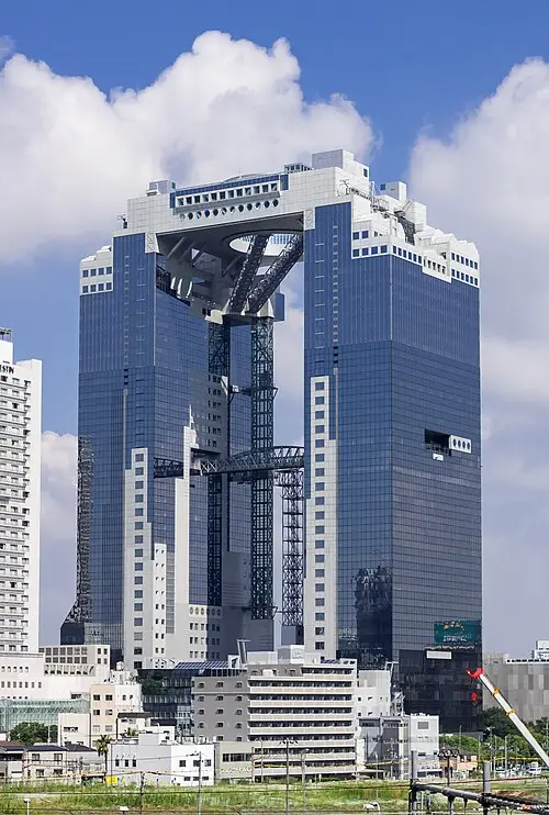 Umeda Sky Building — Kakidai (CC BY-SA 4.0) Umeda Sky Building