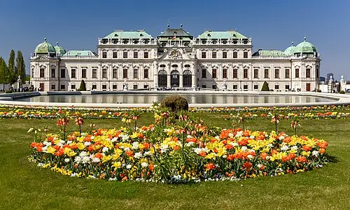 Palácio Belvedere — Jorge Franganillo (CC BY 2.0) Palácio Belvedere