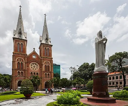 Catedral de Notre-Dame de Saigón