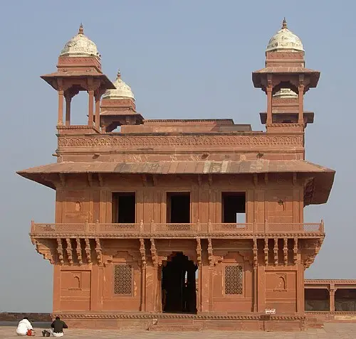 Fatehpur Sikri — Diego Delso (CC BY-SA 4.0) Fatehpur Sikri