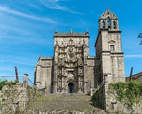 Basílica de Santa María la Mayor — Fernando (CC BY-SA 4.0) Basílica de Santa María la Mayor