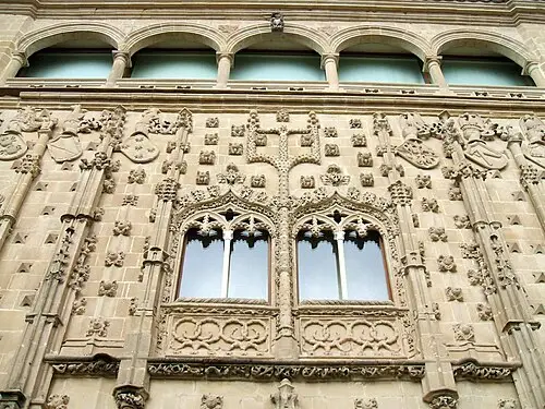 Jabalquinto Palace — Zarateman (CC BY-SA 3.0 es) Jabalquinto Palace