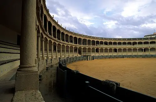 Stierenvechtarena van Ronda — Andreas Tille (CC BY-SA 3.0) Stierenvechtarena van Ronda