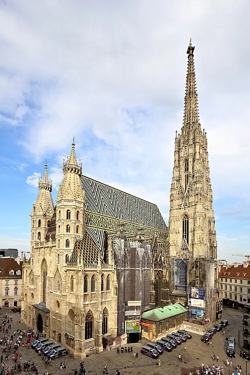 Catedral de Santo Estêvão — C.Stadler/Bwag (CC BY-SA 4.0) Catedral de Santo Estêvão
