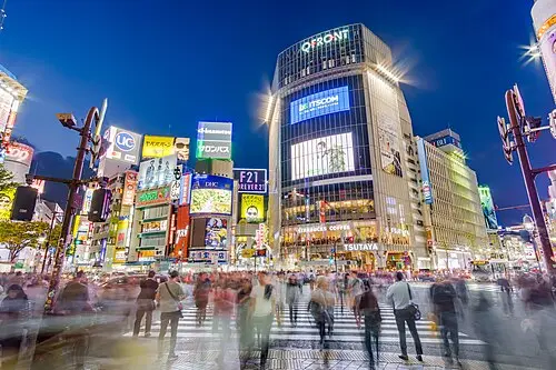 Incrocio di Shibuya — Benh LIEU SONG (Flickr) (CC BY-SA 2.0) Incrocio di Shibuya