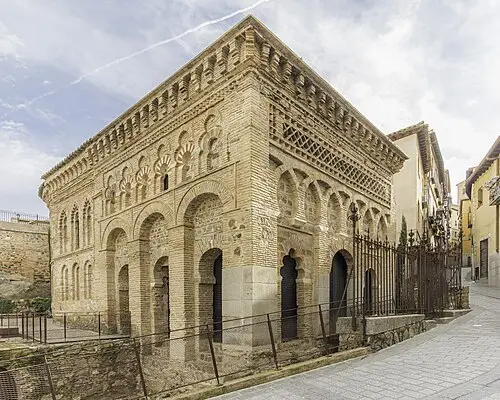 Mosque of Cristo de la Luz — Fernando (CC BY-SA 4.0) Mosque of Cristo de la Luz