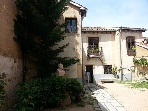 Maison-musée d'Antonio Machado — Latemplanza (CC BY-SA 3.0) Maison-musée d'Antonio Machado