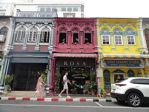 Old Phuket Town — Ryomaandres (CC BY-SA 4.0) Old Phuket Town